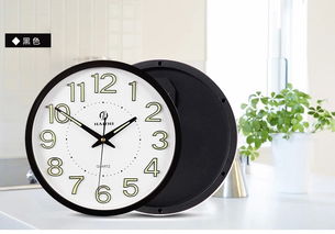 简约设计，静音相伴 12英寸与14英寸夜光挂钟的现代家居应用
